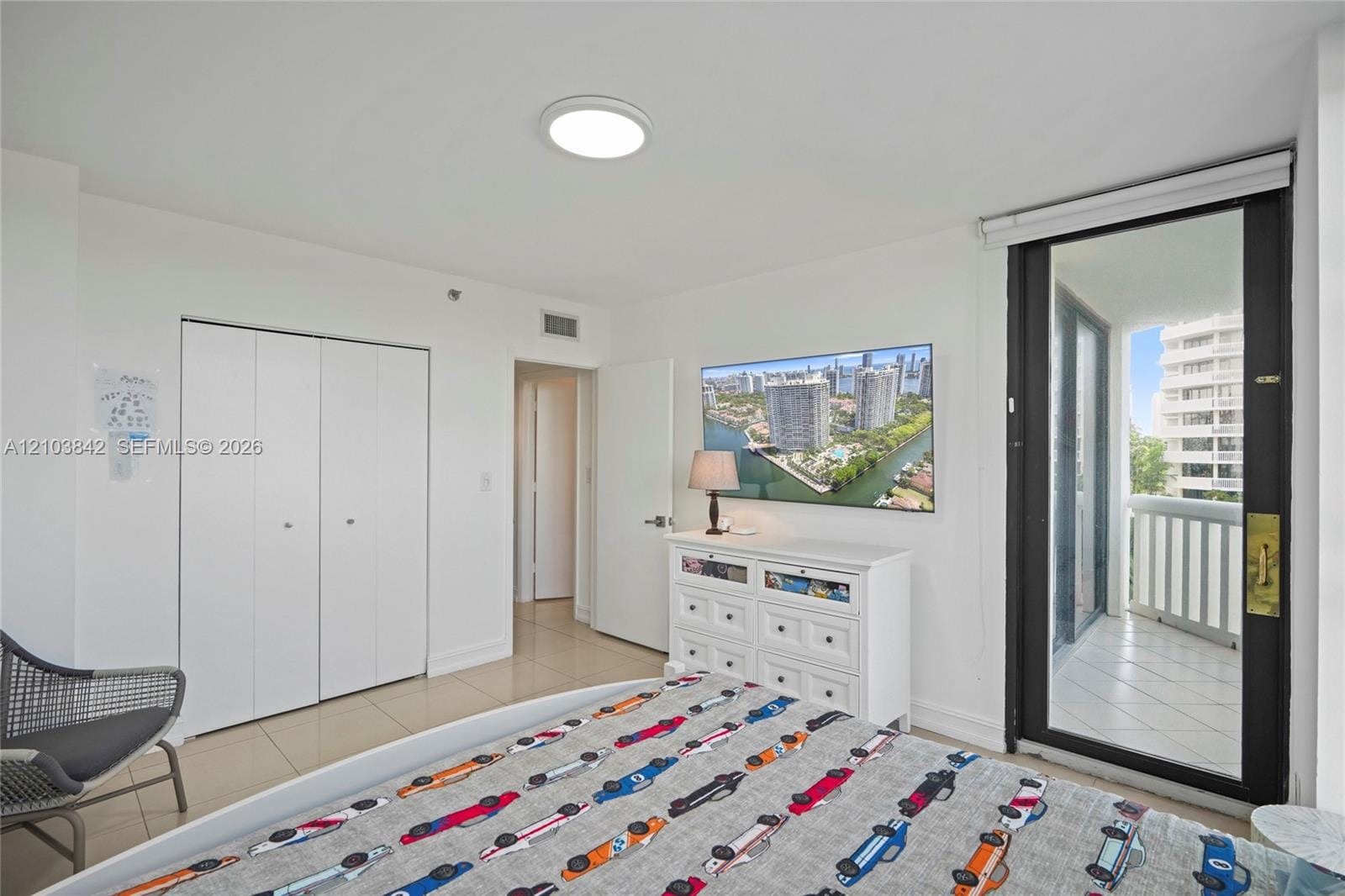 1000 W Island Boulevard 504, Aventura, FL 33160 photo 21