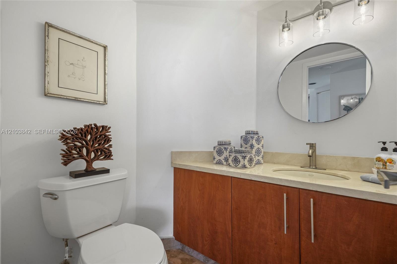 1000 W Island Boulevard 504, Aventura, FL 33160 photo 28