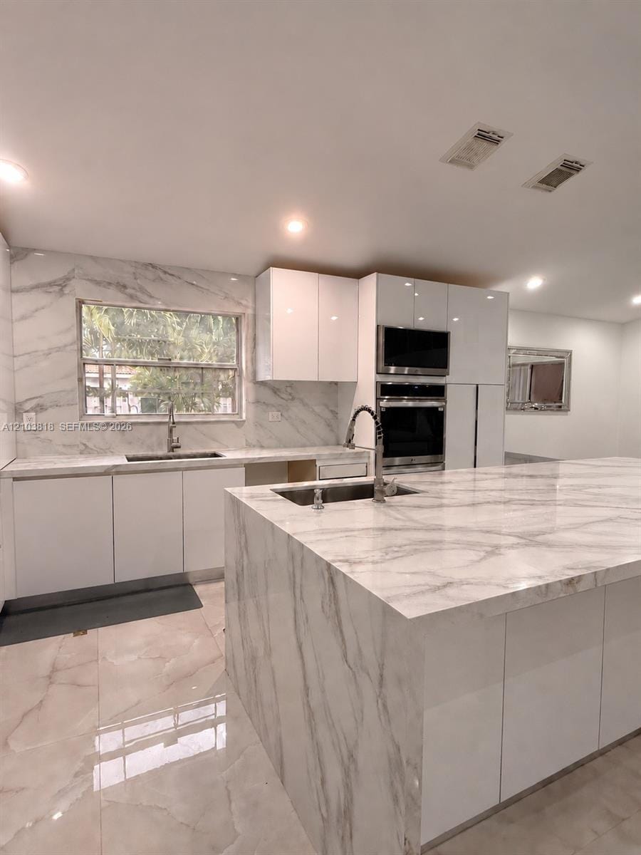 5292 SW 38th Avenue — photo 7