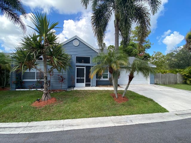 963 RED PARROT Lane, Wellington, FL 33414