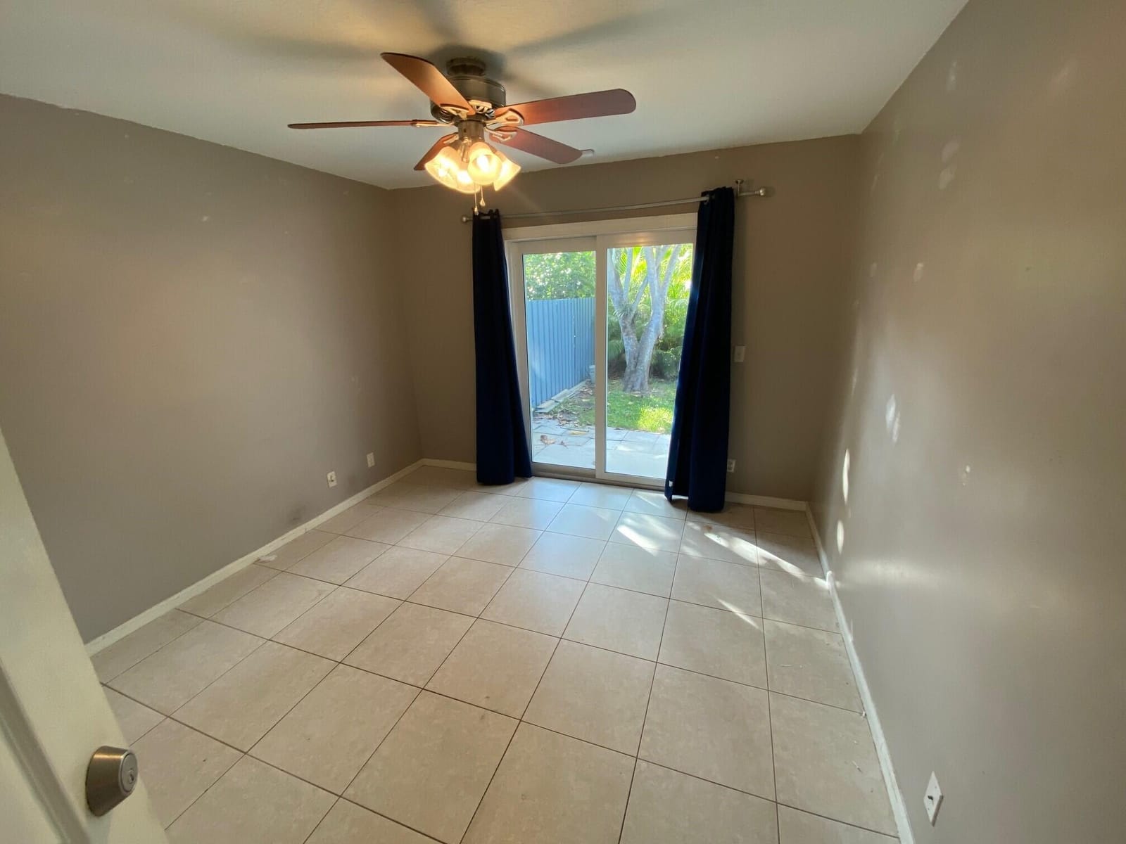 963 RED PARROT Lane — photo 9