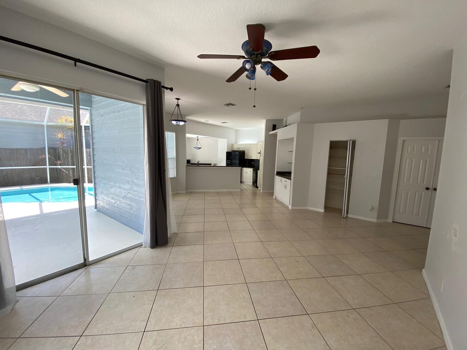 963 RED PARROT Lane — photo 10