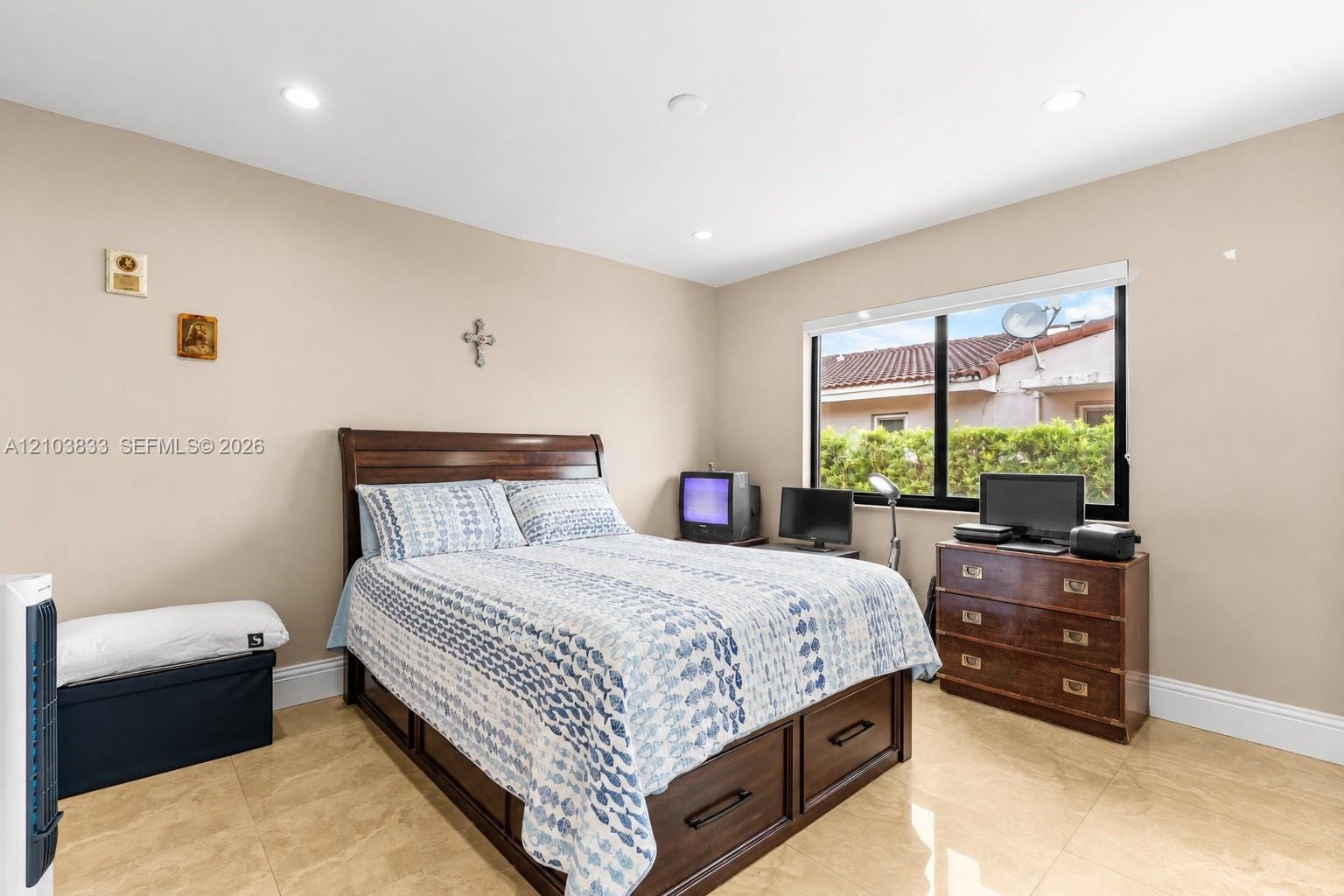 2331 SW 7th Street — photo 11