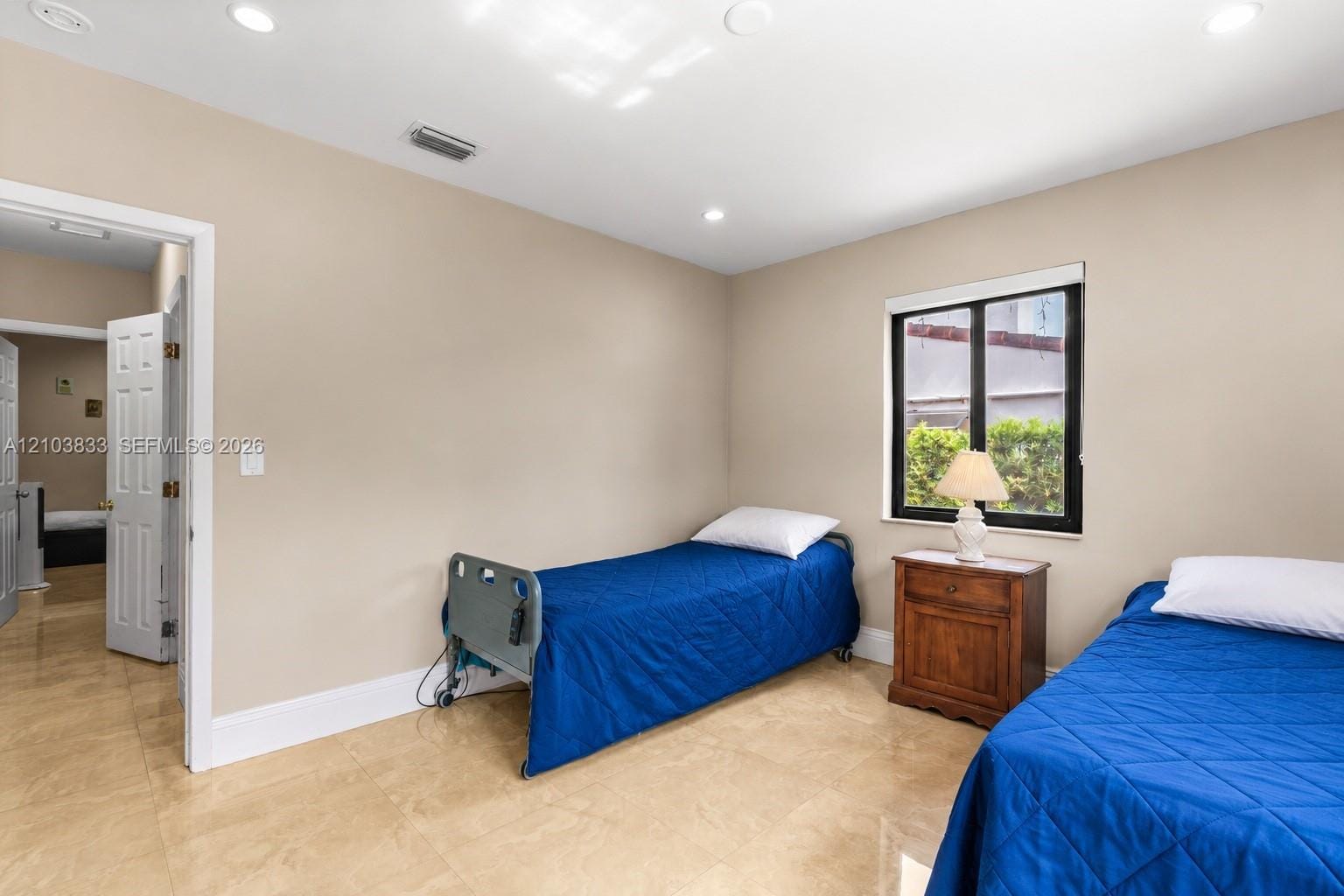 2331 SW 7th Street — photo 9