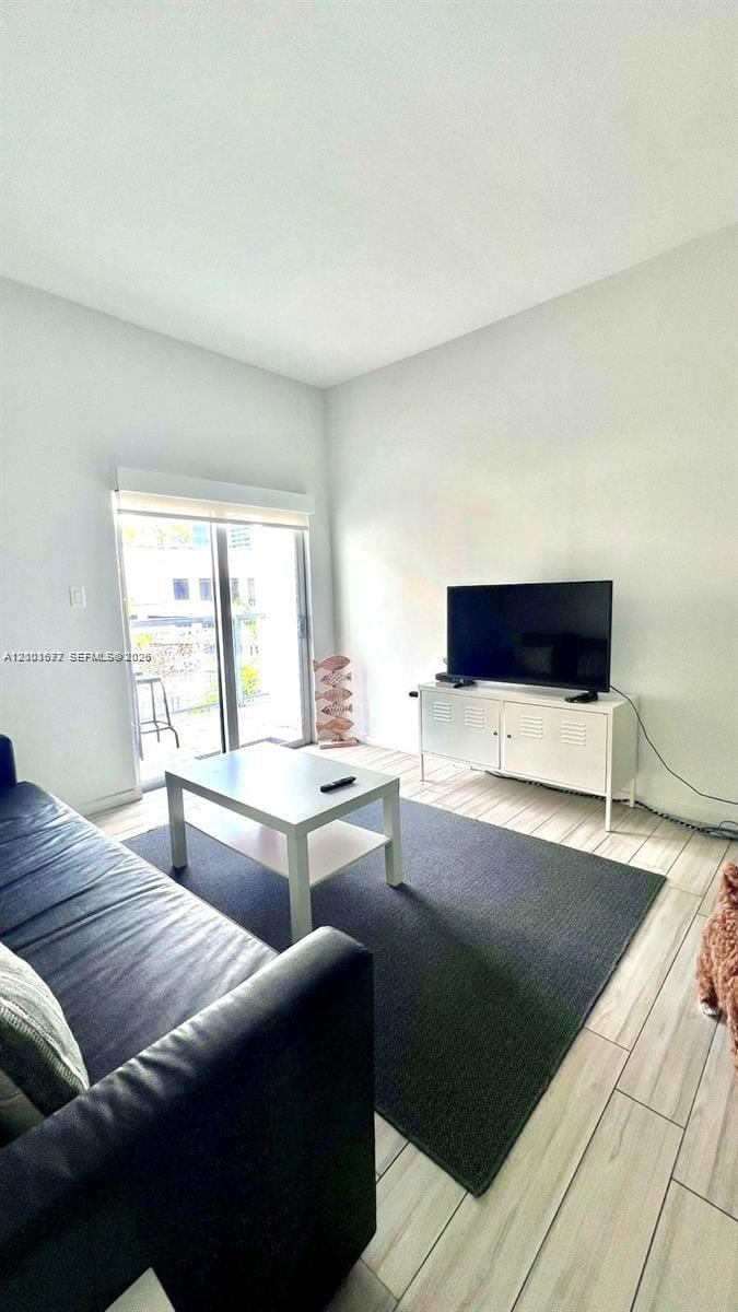 481 NE 29th Street 502 — photo 11