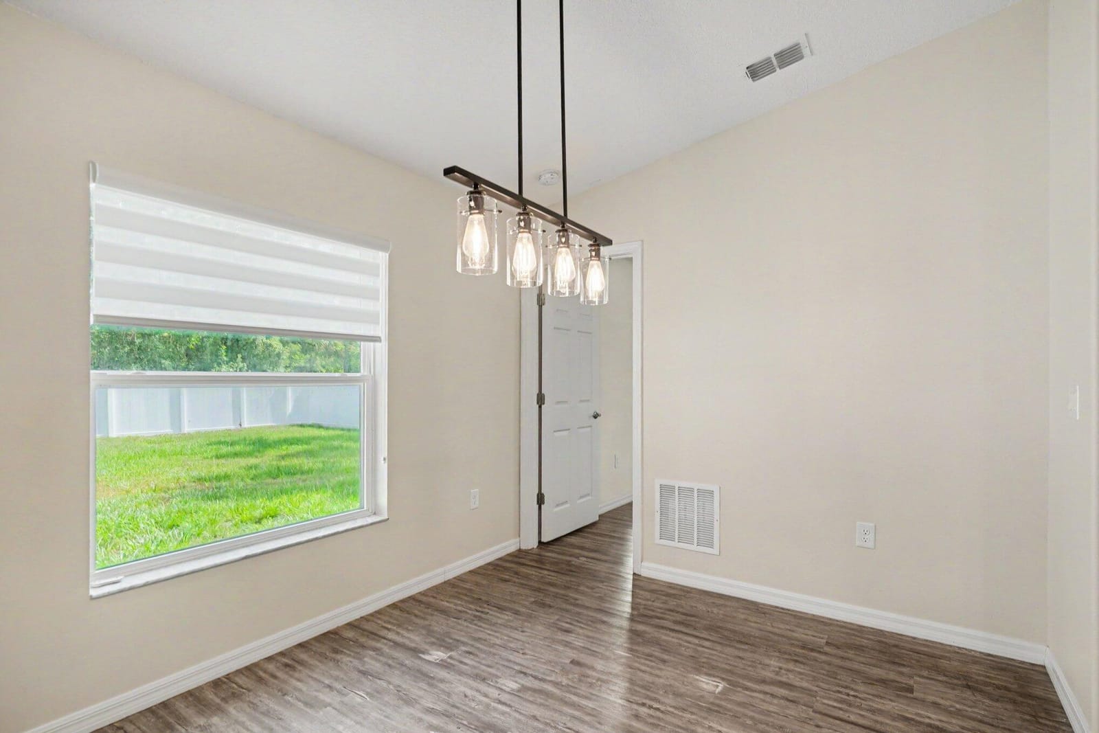 427 Flagler Road SE — photo 4