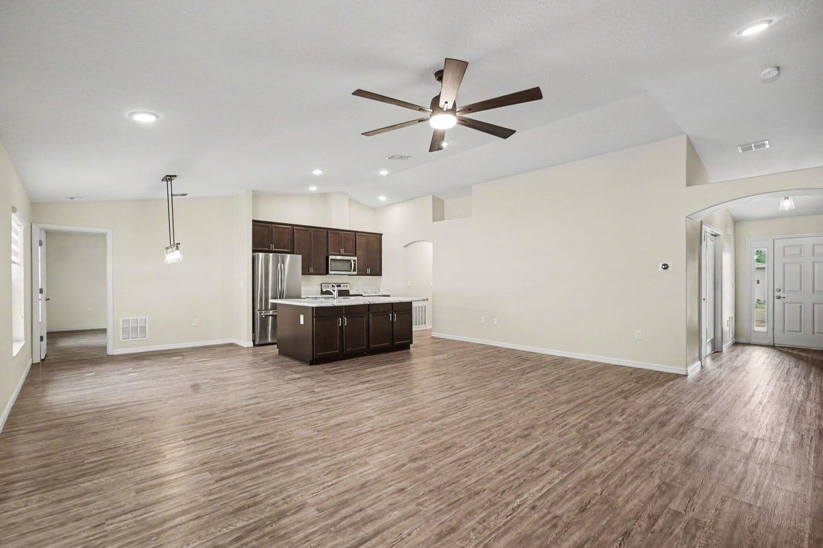427 Flagler Road SE — photo 5
