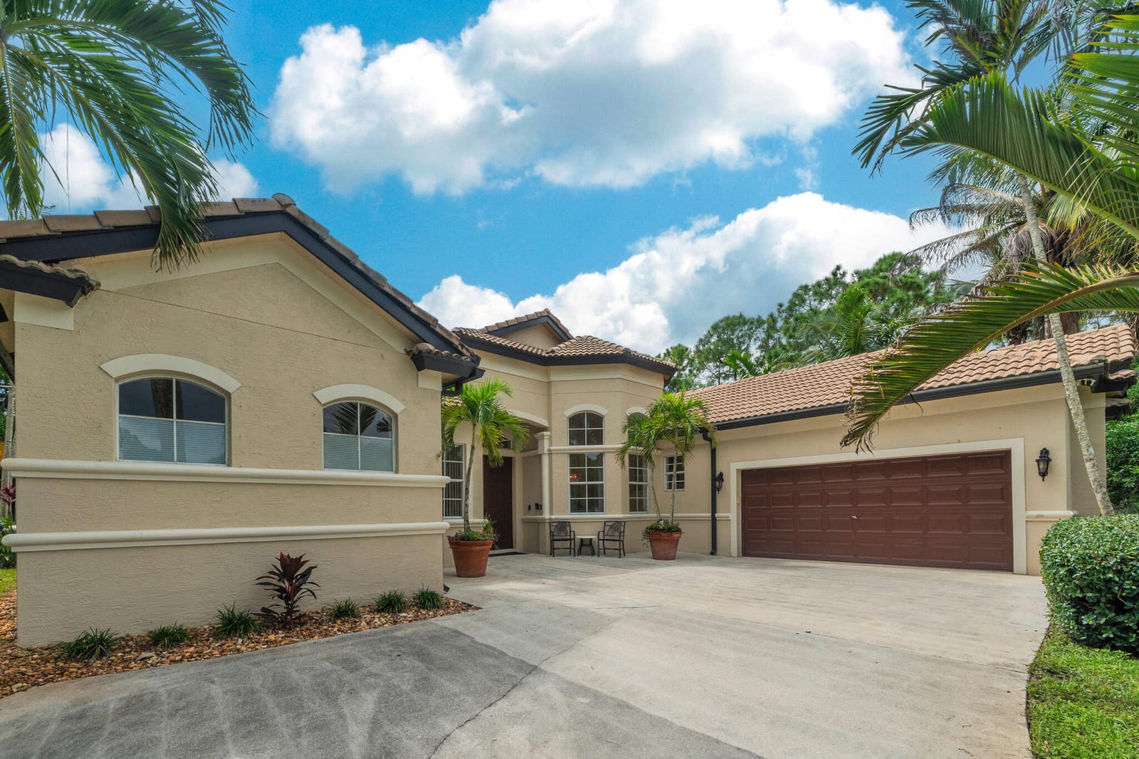 15250 Temple Boulevard — photo 4