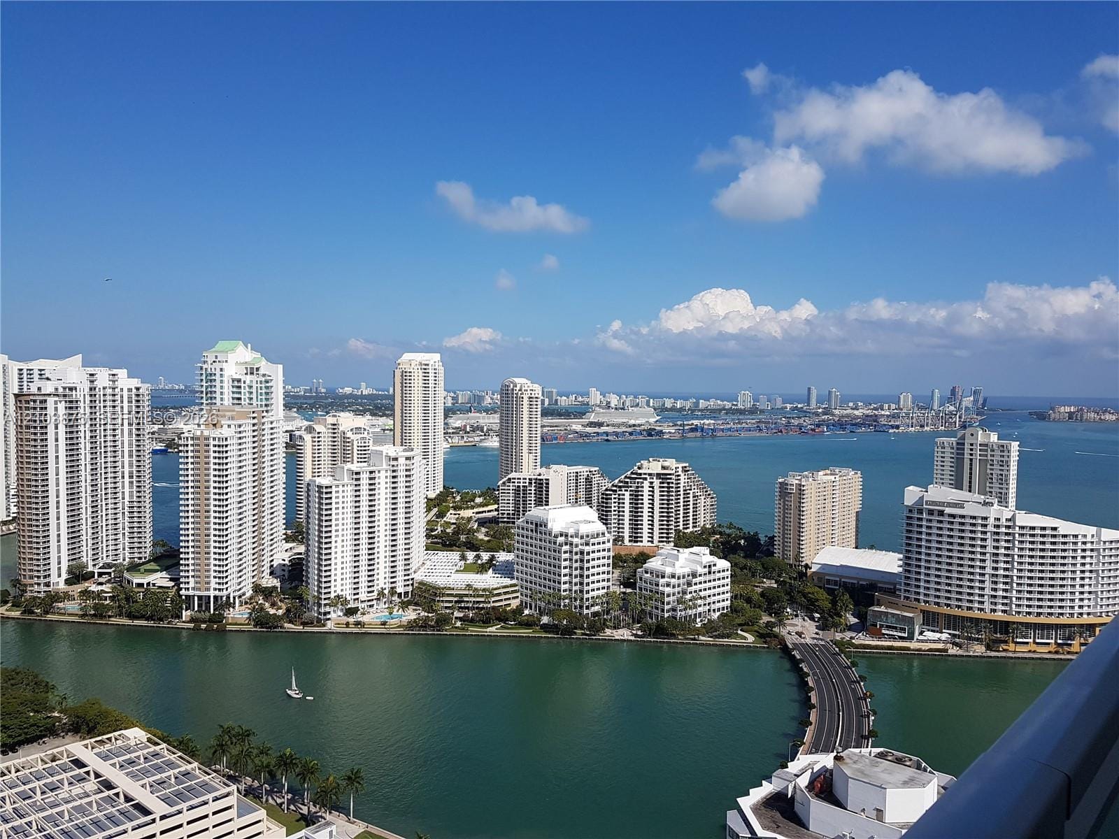 950 Brickell Bay Drive 4008, Miami, FL 33131 photo 1