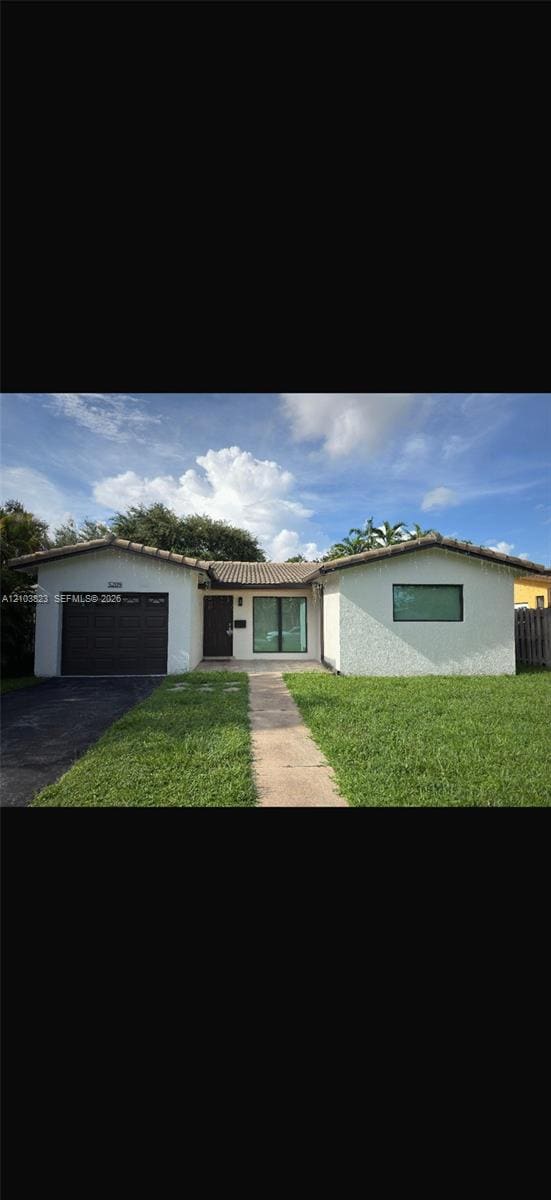 5209 Cleveland Street, Hollywood, FL 33021