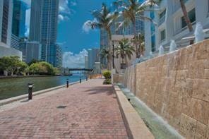 41 SE 5th Street 1315, Miami, FL 33131 photo 19