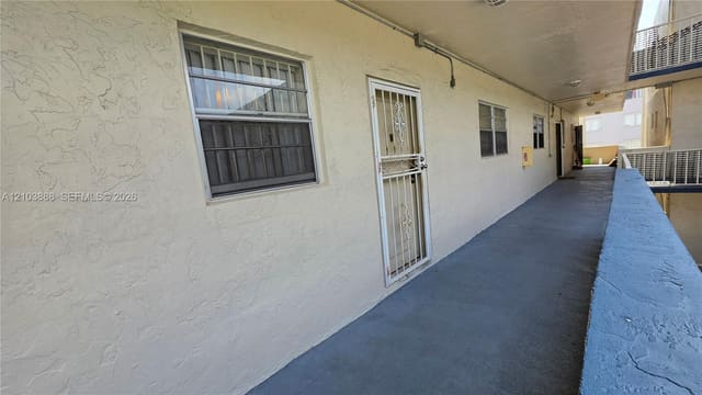 16750 NE 10th Avenue 208, North Miami Beach, FL 33162