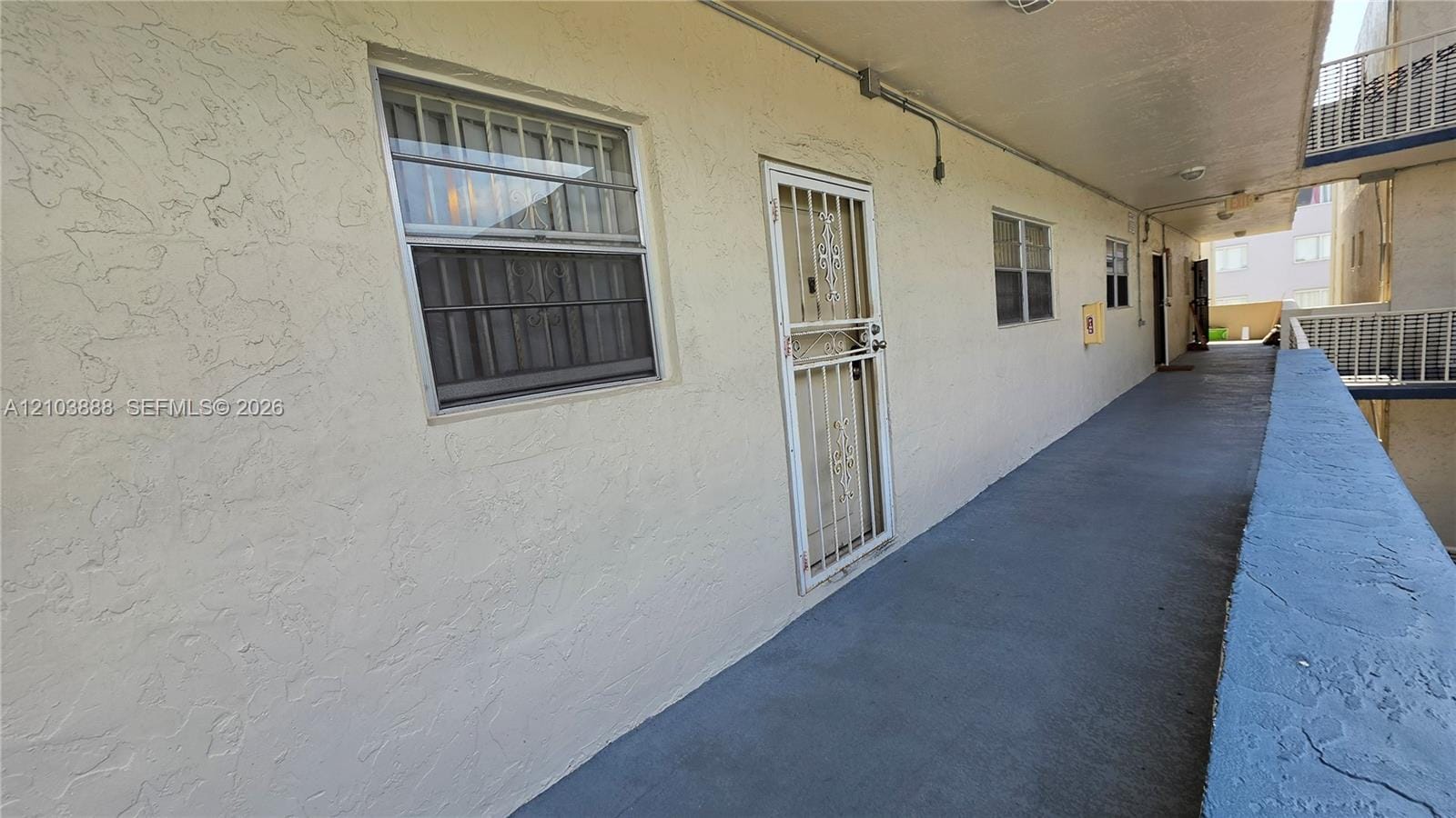 16750 NE 10th Avenue 208, North Miami Beach, FL 33162 photo 1