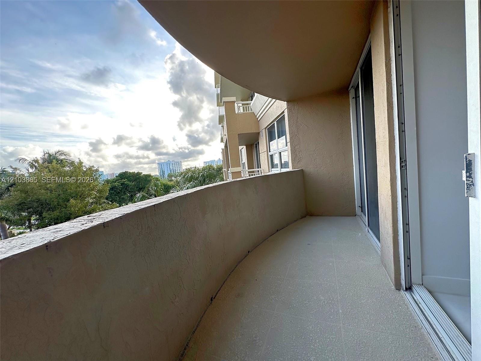 19501 W Country Club Drive 406, Aventura, FL 33180 photo 13
