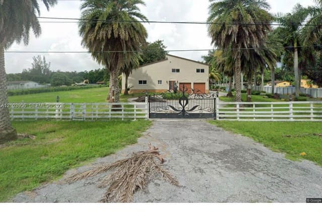 3850 SW 124 Avenue, Miramar, FL