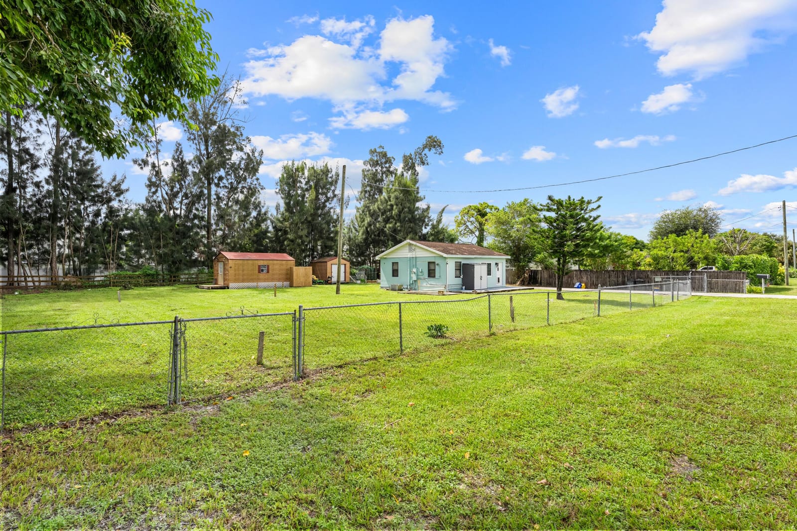 6368 Bishoff Road, West Palm Beach, FL 33413 photo 4