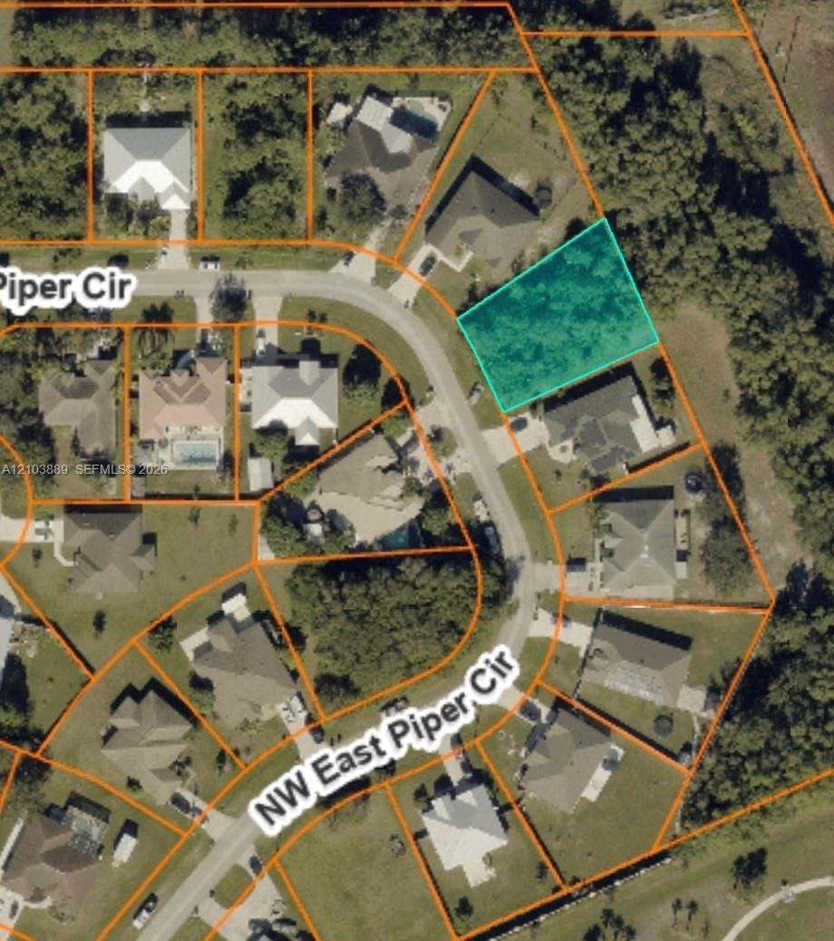 5246 E Piper Circle, Port St. Lucie, FL 34986