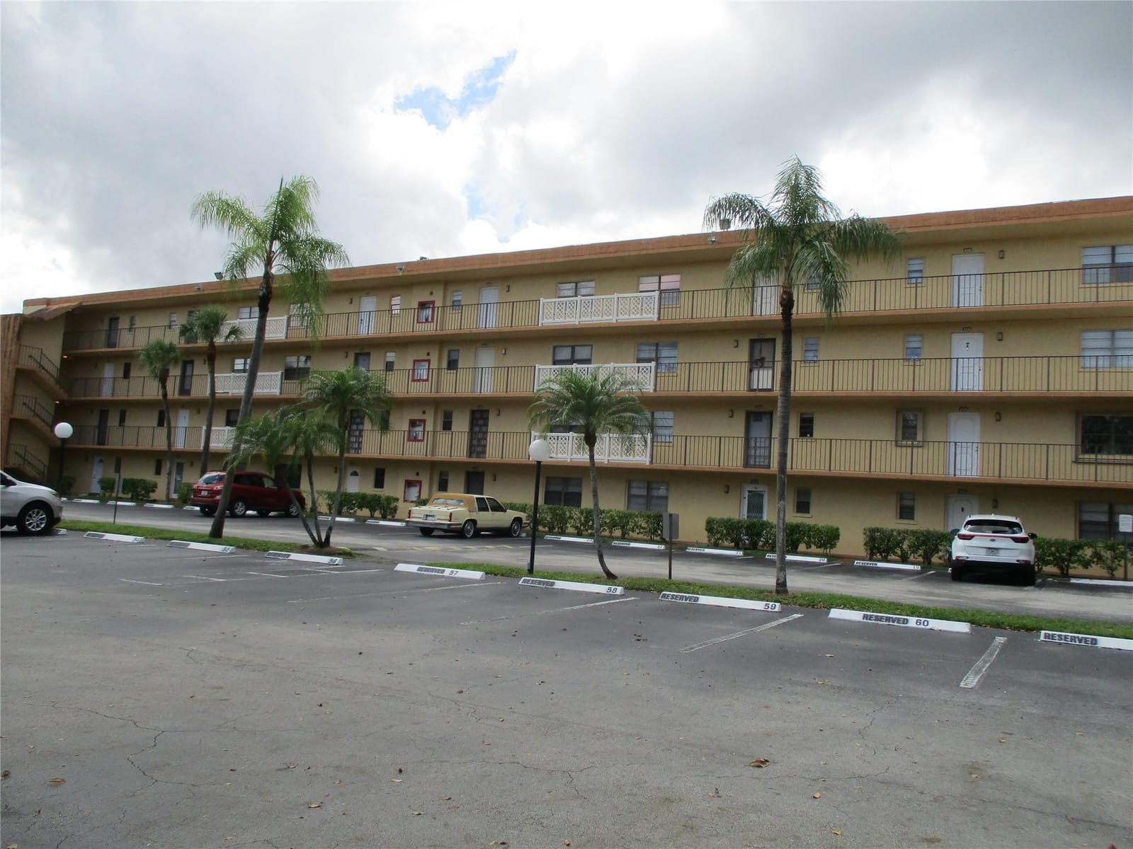 9273 SW 8TH Street 312, Boca Raton, FL 33428