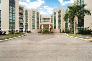 2075 SW 122nd Avenue 322, Miami, FL 33175