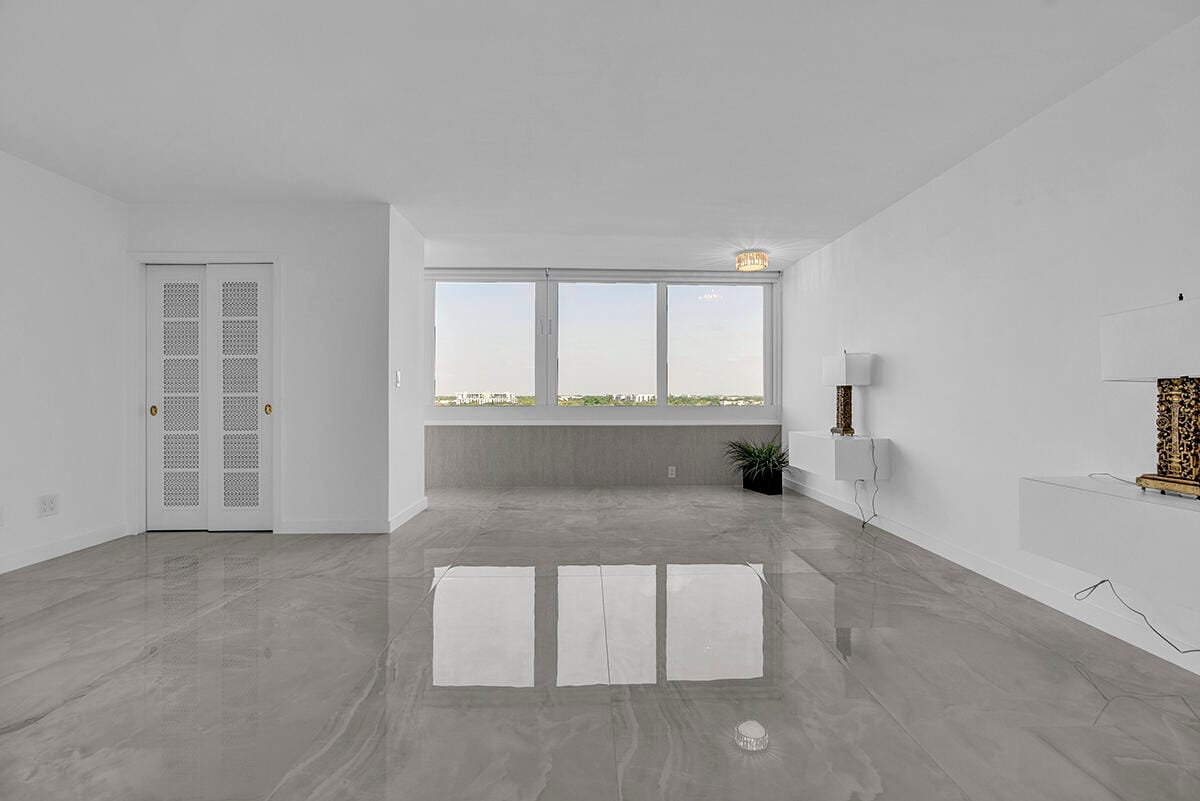 201 N Riverside Drive #802, Pompano Beach, FL 33062 photo 17
