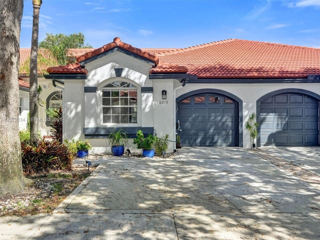 8219 Via Di Veneto, Boca Raton, FL 33496