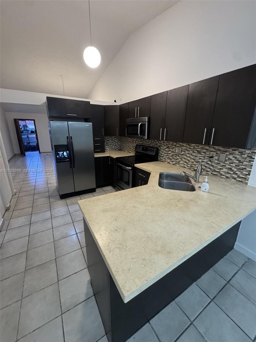 5640 W 20th Court — photo 9