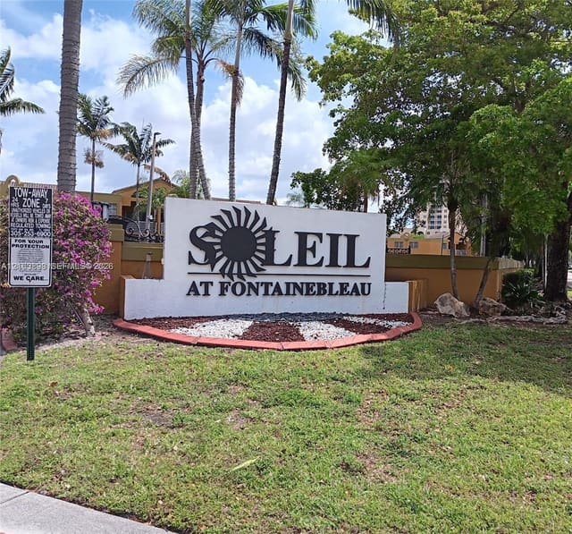 9731 Fontainebleau Boulevard F214, Miami, FL 33172