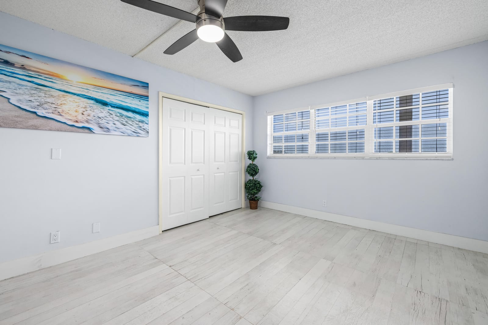575 Oaks Lane 708, Pompano Beach, FL 33069 photo 12