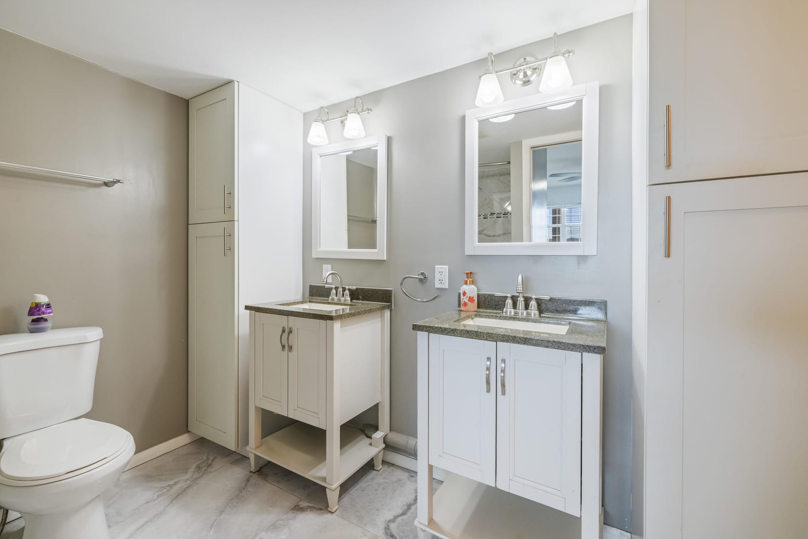 575 Oaks Lane 708, Pompano Beach, FL 33069 photo 13