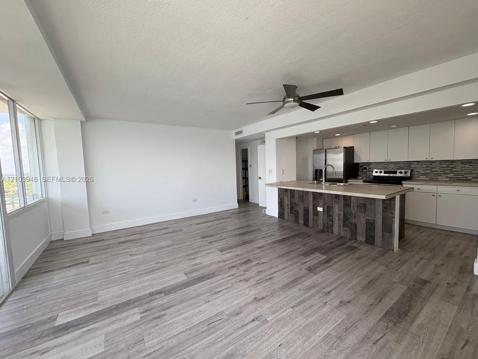 7545 E Treasure Drive 9H — photo 5