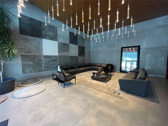 1100 S Miami Avenue 1004, Miami, FL 33130