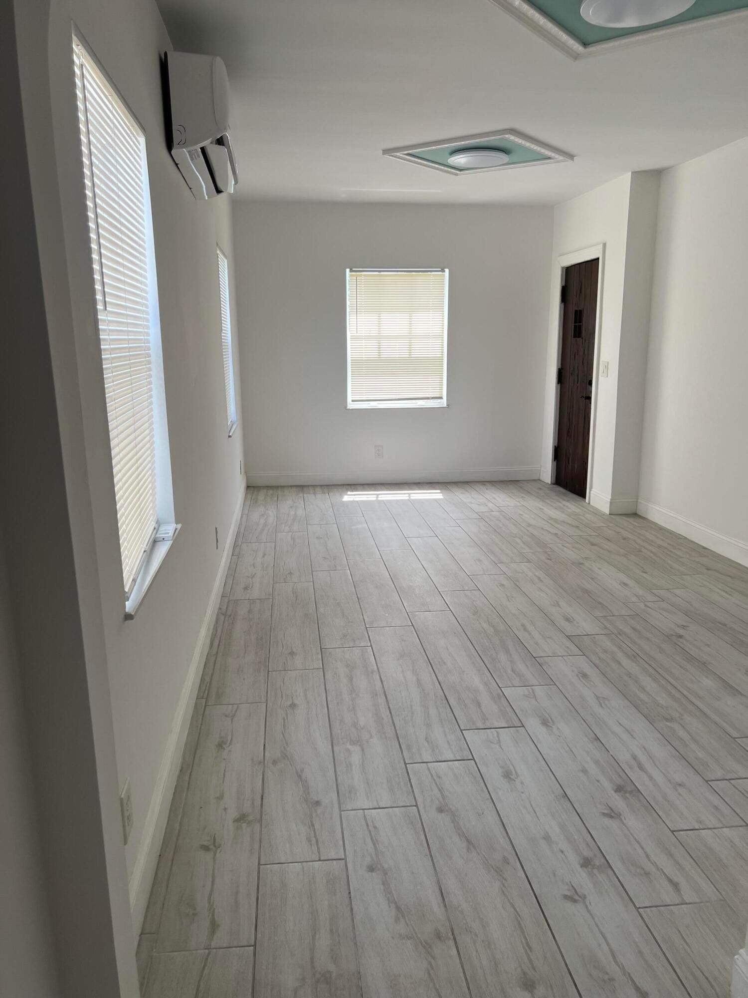 407 S LAKESIDE Drive D — photo 6
