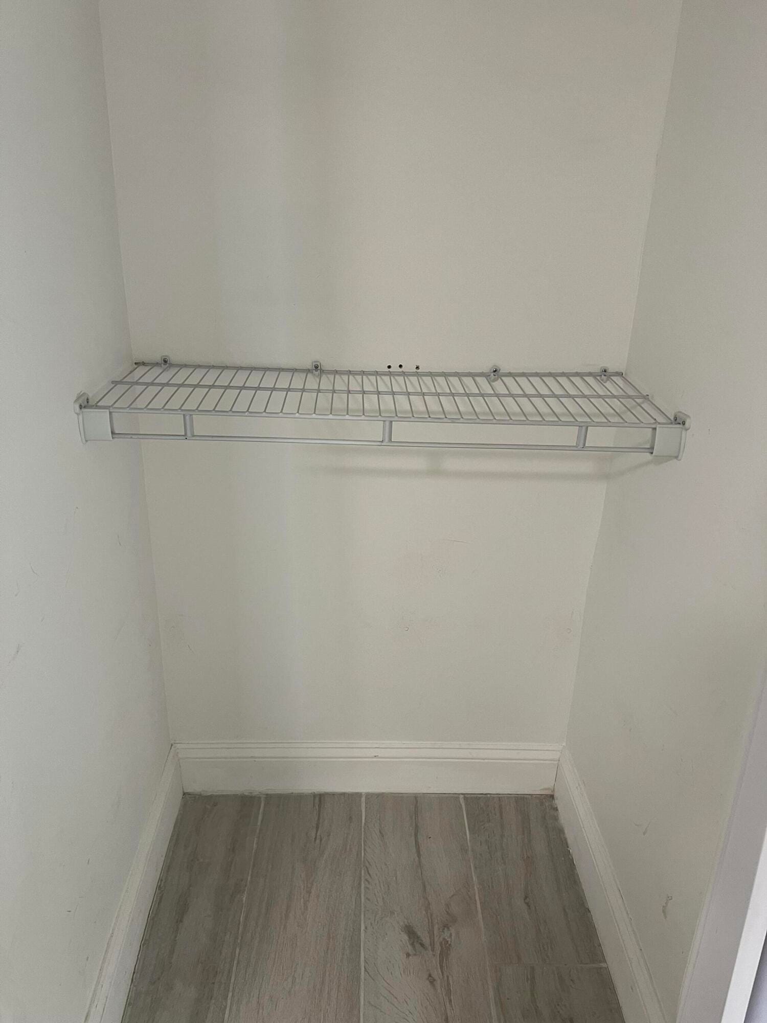 407 S LAKESIDE Drive D — photo 8