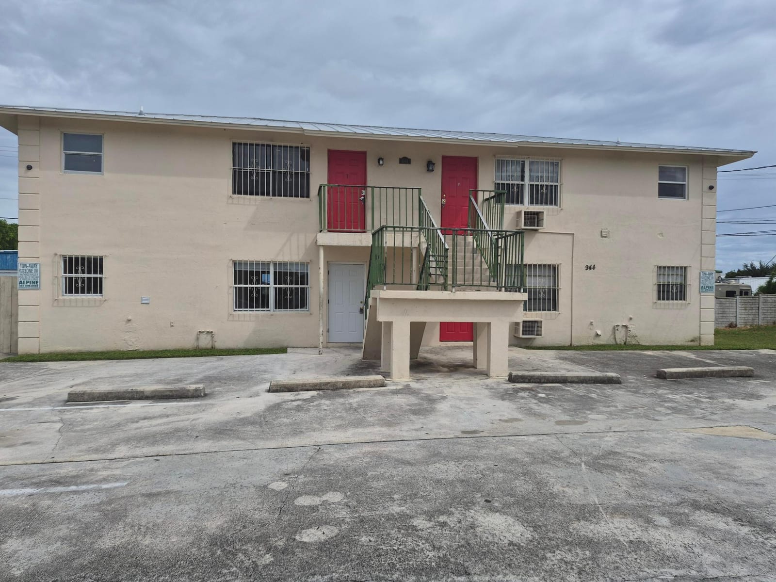 944 W 10TH Street 1, Riviera Beach, FL 33404
