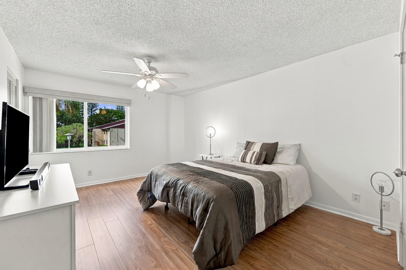 313 PINE RIDGE Circle C-2, Greenacres, FL 33463 photo 13