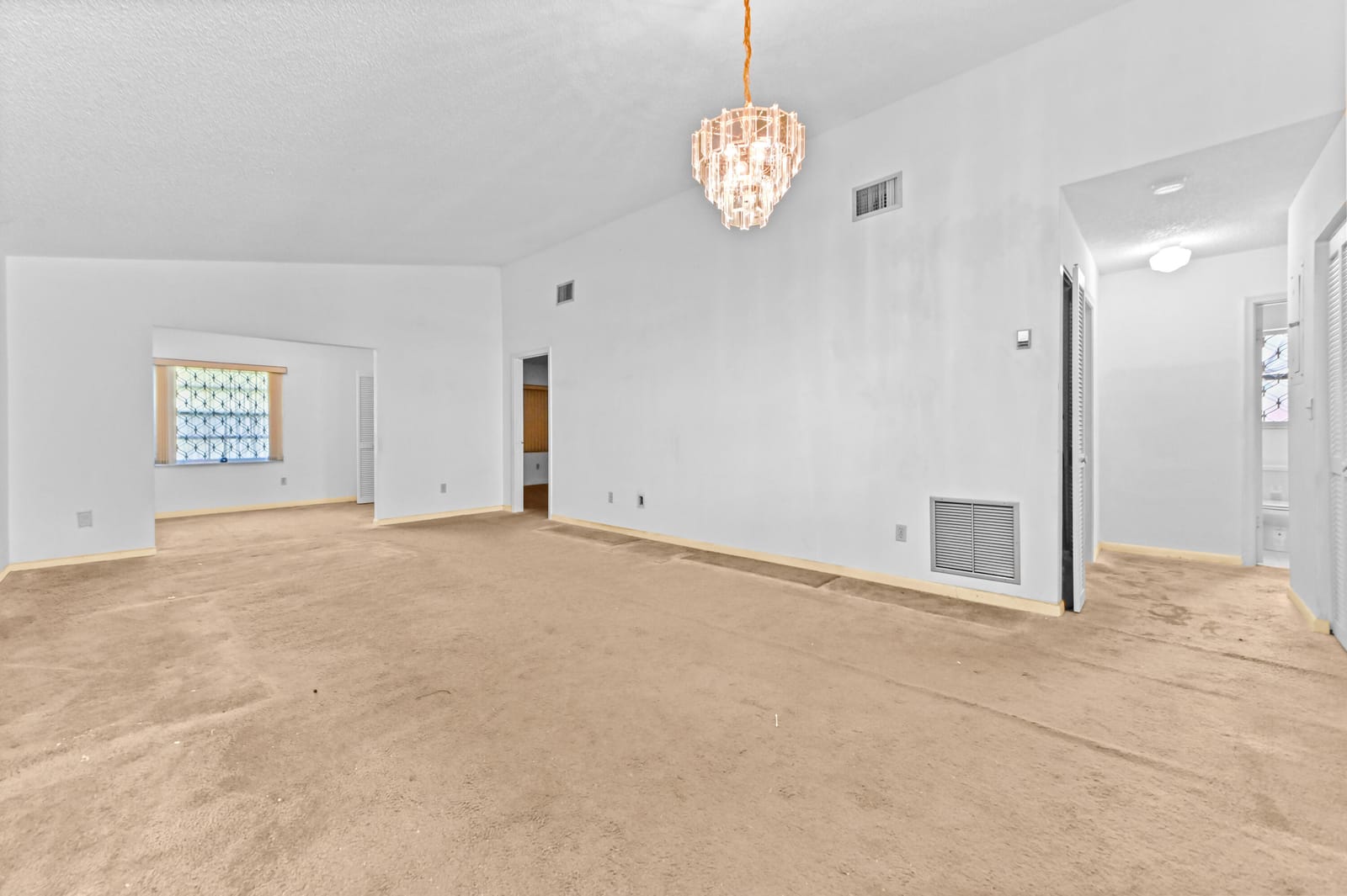 1671 Ferngran Avenue — photo 5