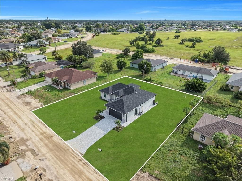 1909 NE 19th Place, Cape Coral, FL 33909 photo 5