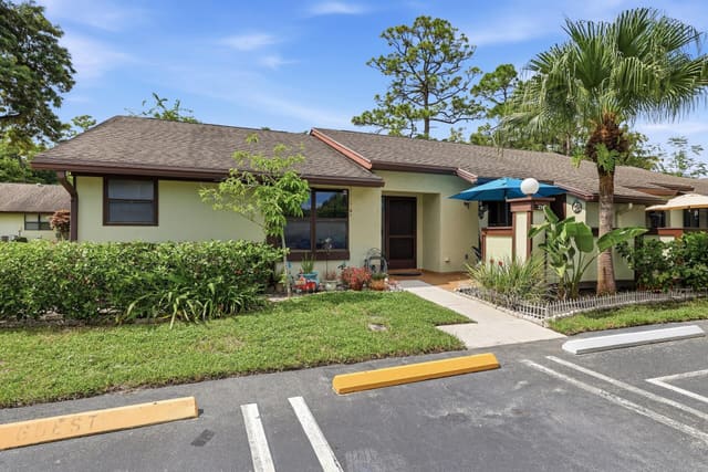 259 DEERFIELD Court, Royal Palm Beach, FL 33411