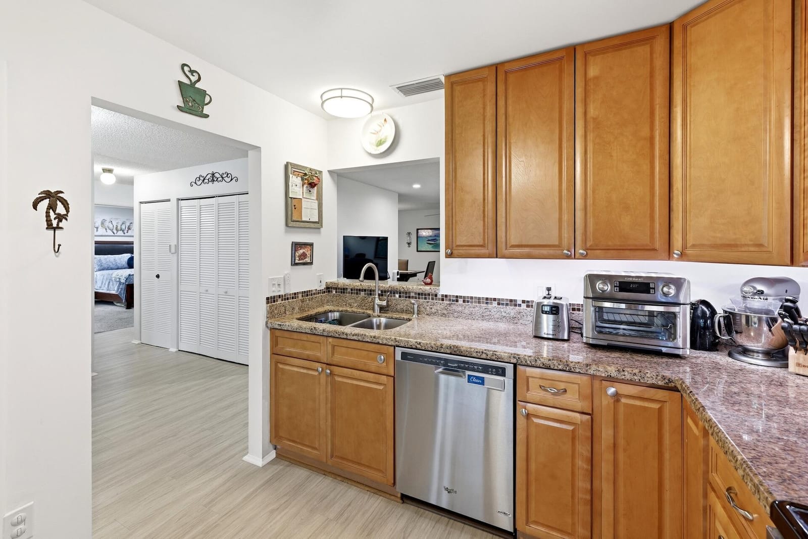 259 DEERFIELD Court — photo 8