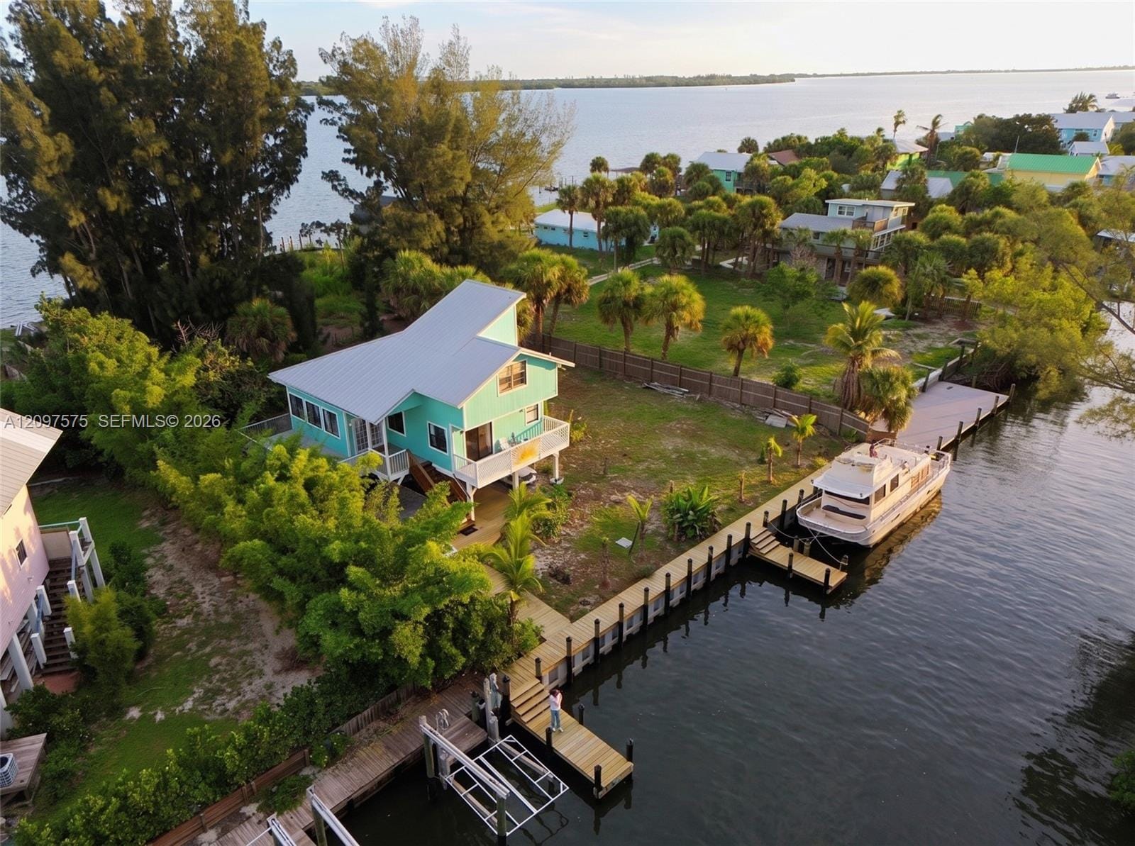 51 Vip Island, Grant Valkaria, FL 32949 photo 2