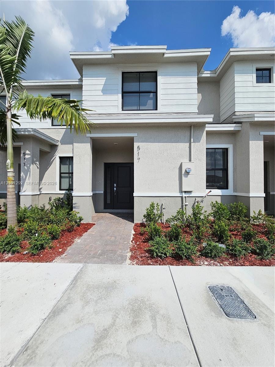 3 bedroom home for sale at 517 15th, Florida City, FL 33034 — $2,600