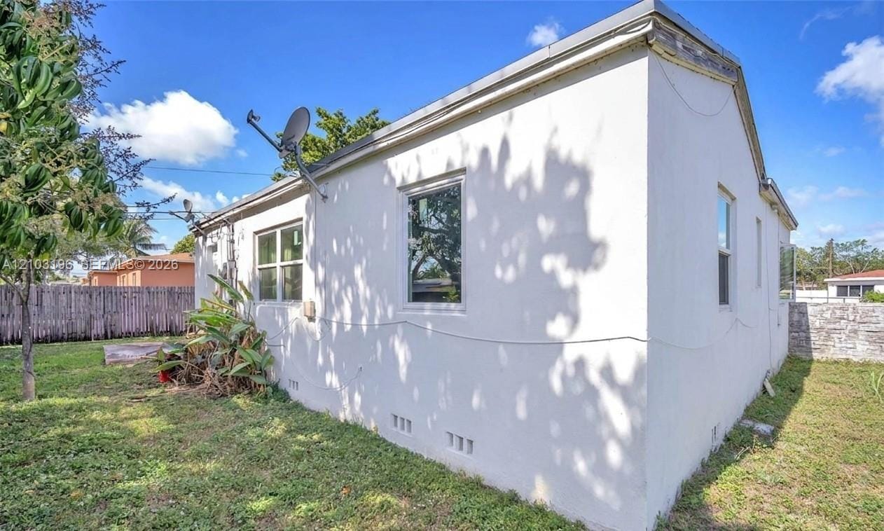 1236 Jann Avenue — photo 9