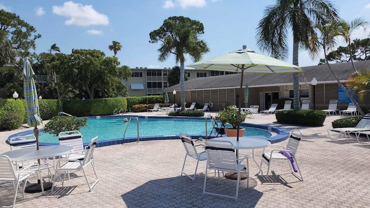 2856 Garden Drive S 102, Lake Worth Beach, FL 33461 photo 29