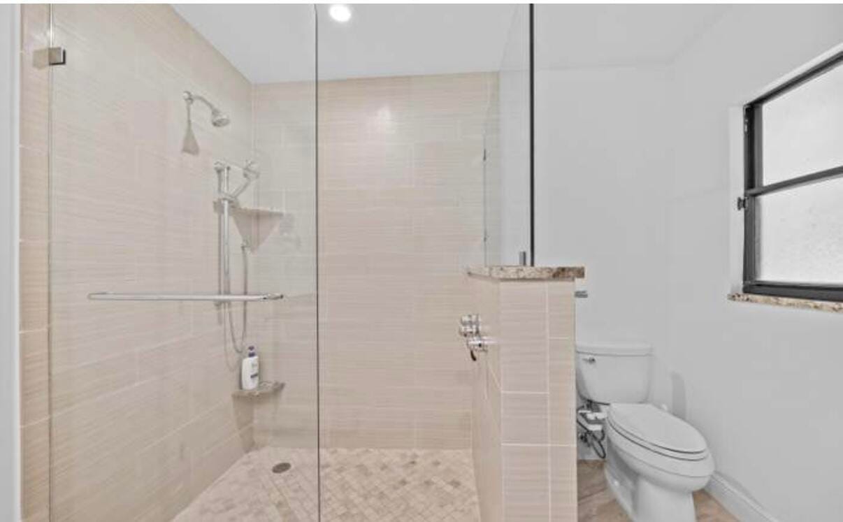 13254 Polo Club Road Road C204, Wellington, FL 33414 photo 10