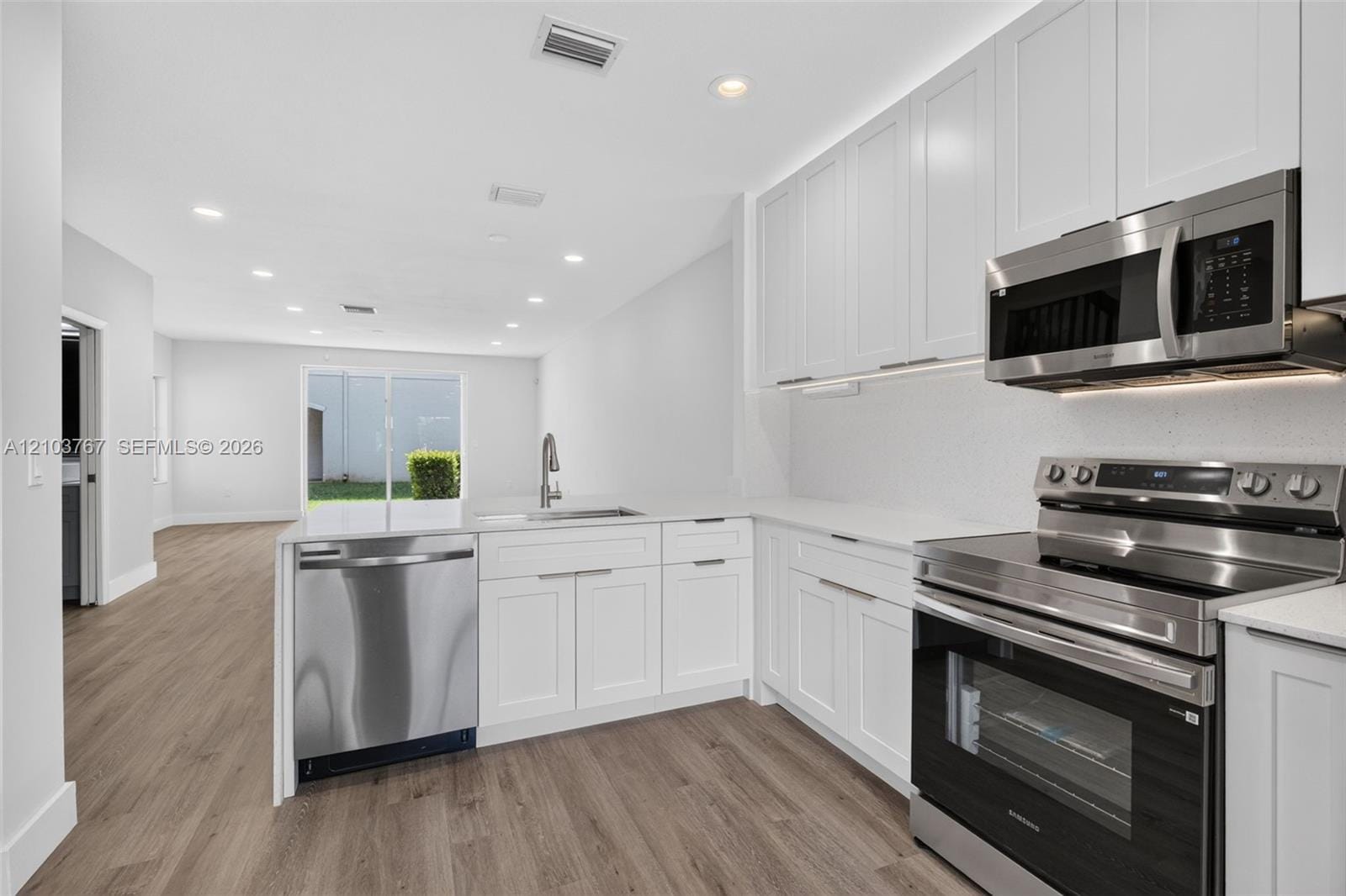 8200 SW 25th Court 101 — photo 10