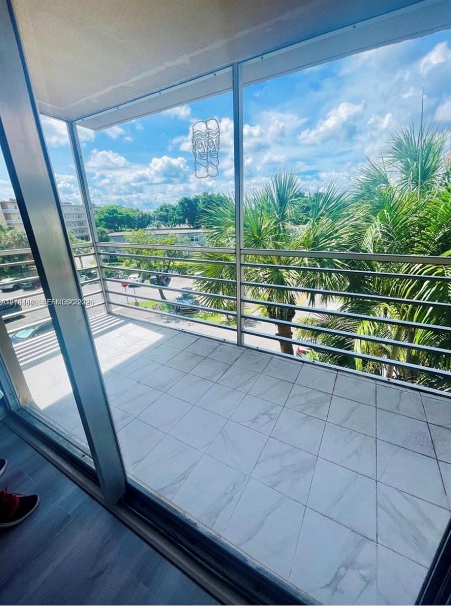 410 NW 68th Avenue 411, Plantation, FL 33317 photo 14