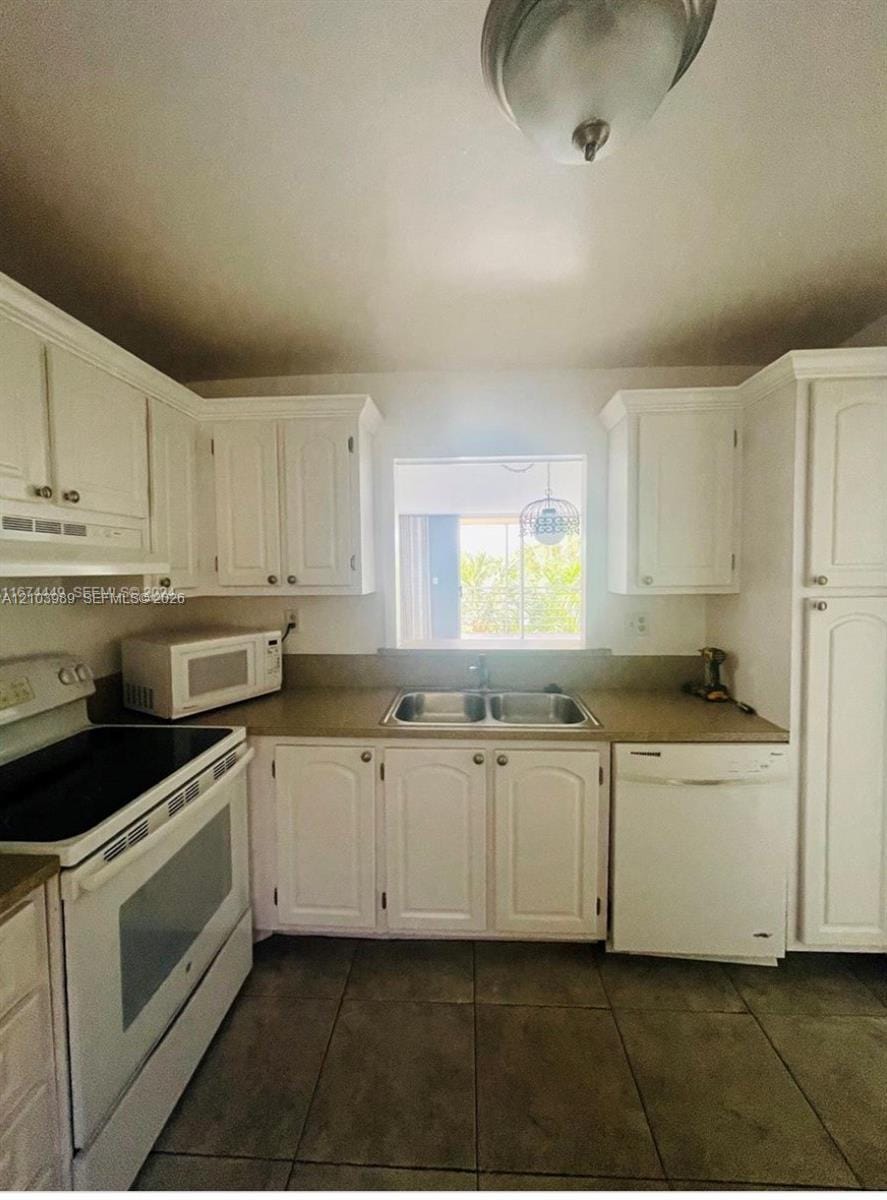 410 NW 68th Avenue 411, Plantation, FL 33317 photo 9