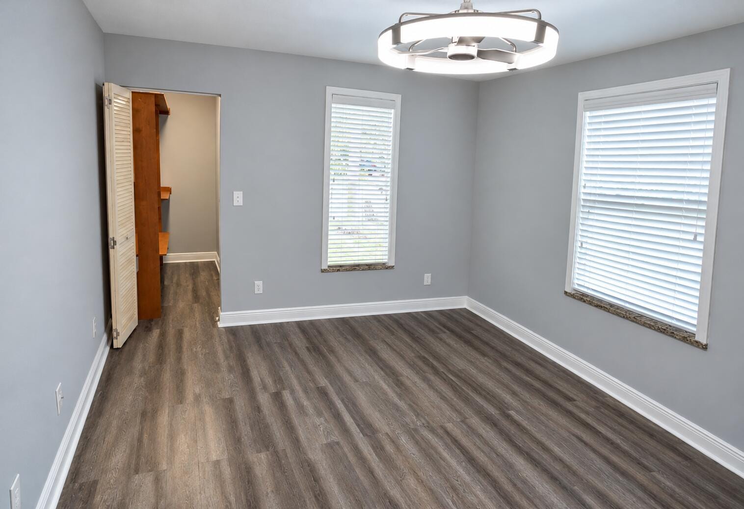 4601 GARDEN Avenue — photo 3