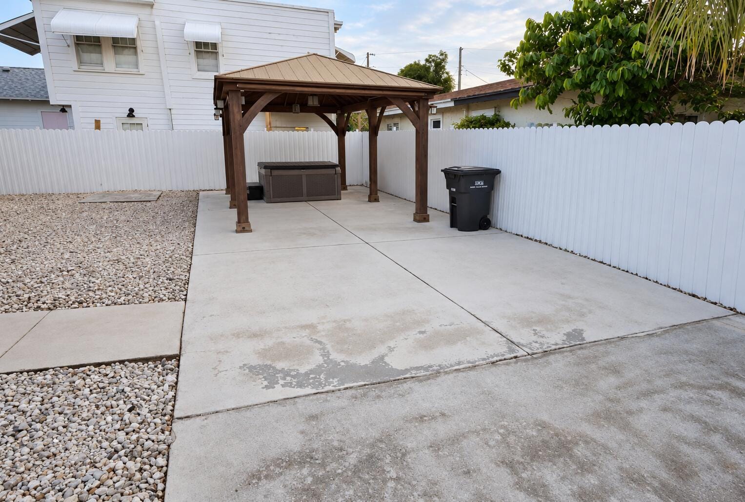 4601 GARDEN Avenue — photo 4