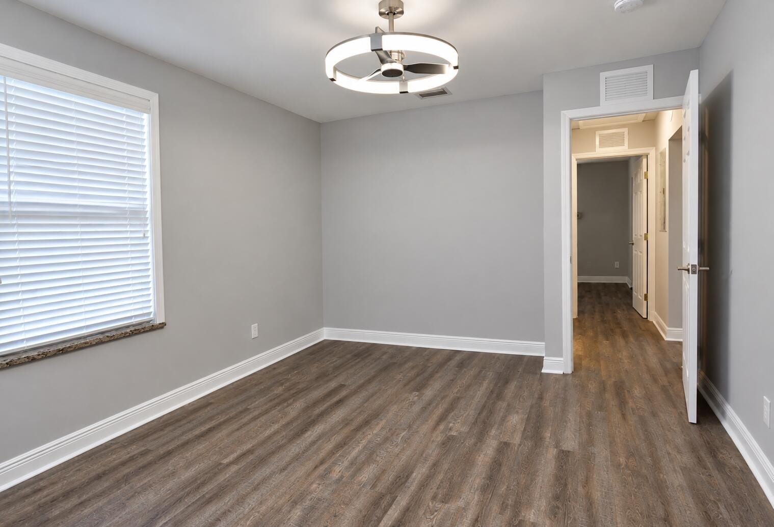 4601 GARDEN Avenue — photo 8